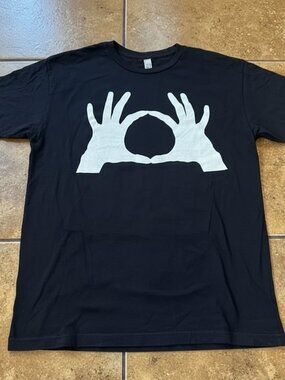 Minimalist Hand Shadow Graphic T-Shirt | Abstract Optical Illusion Tee